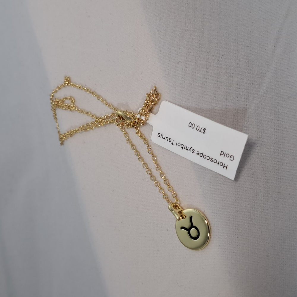 Gold-plated Horoscope (Taurus) Pendant with chain (9)
